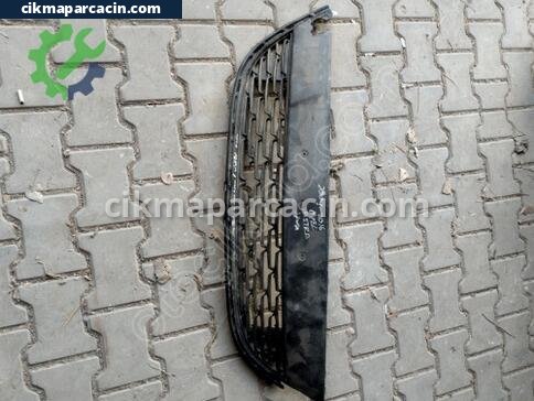 Opel Astra Tampon Izgarası çıkma parça