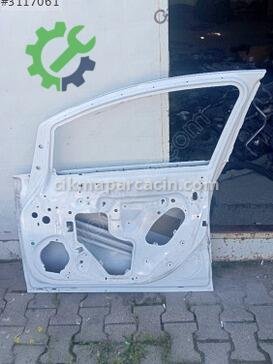 Opel Astra Sağ Ön Kapı çıkma parça