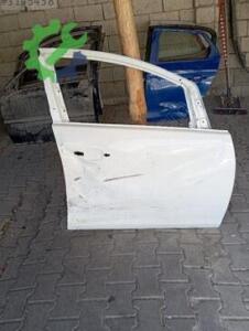 Opel Astra j kasa sağ ön kapı 2009 2018 arası