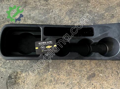 Opel Astra Orta Konsol 13354858 çıkma parça