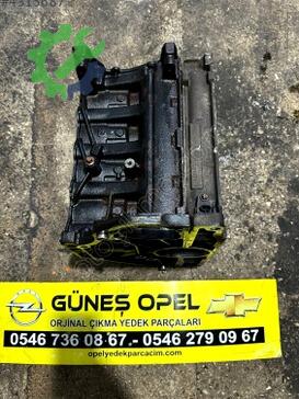 Opel Meriva Blok A14XER çıkma parça