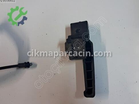 Opel Astra Kaput Açma Kolu çıkma parça