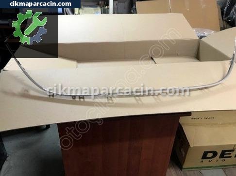 Opel Astra Ön Panjur çıkma parça