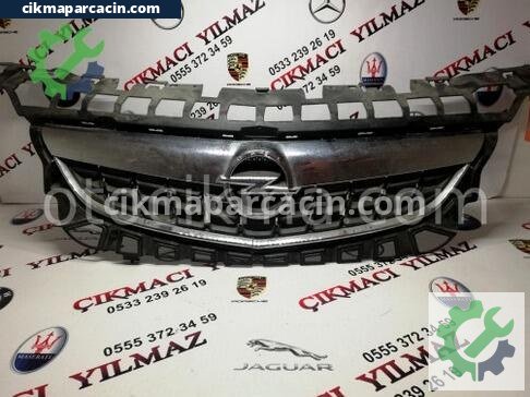 Opel Astra Ön Panjur çıkma parça