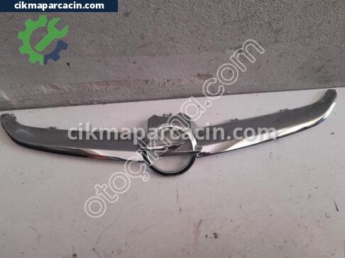 Opel Astra Ön Panjur çıkma parça