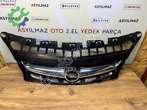 Opel Astra Ön Panjur 13368851 çıkma parça