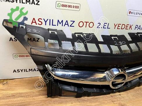 Opel Astra Ön Panjur 13368851 çıkma parça
