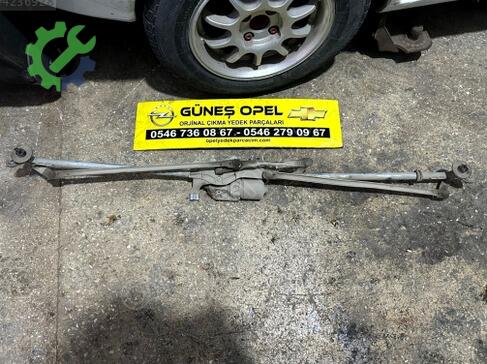 Opel Astra Silecek Mekanizması 13262434 çıkma parça