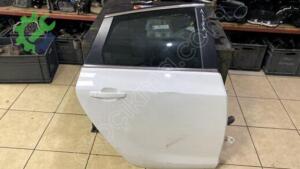 Çıkma Orijinal Sağ Arka Kapı Opel Astra