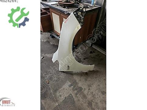 Opel Astra Sağ Ön Çamurluk çıkma parça