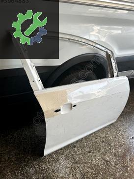 Opel Astra Sağ Ön Kapı çıkma parça