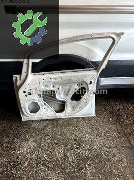 Opel Astra Sağ Ön Kapı çıkma parça