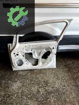 Opel Astra Sağ Ön Kapı çıkma parça
