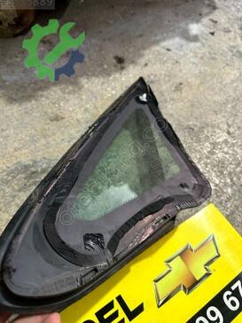 Opel Astra Kelebek Camı çıkma parça