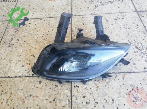 Opel Astra Sağ Sis Farı çıkma parça