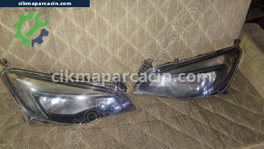 Opel Astra Sağ Ön Far çıkma parça