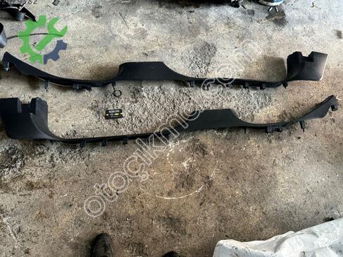 Opel Astra Marşpiyel Sacı çıkma parça