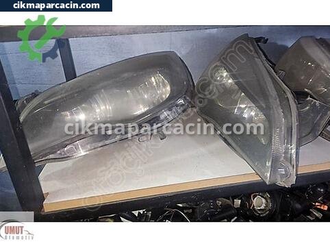 Opel Astra Sağ Ön Far çıkma parça