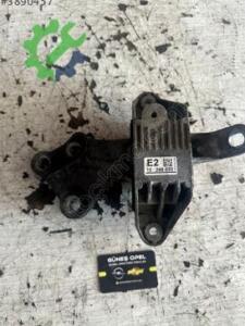 Opel Astra Motor Takozu & Kulağı 13248550 Çıkma