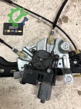 Opel Astra Cam Krikosu 915367103 çıkma parça