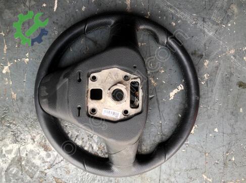 Opel Astra Direksiyon Simidi çıkma parça