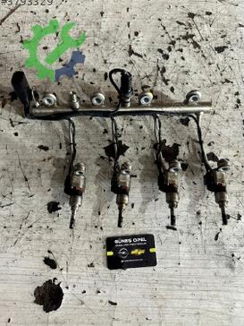 Opel Astra Enjektör çıkma parça