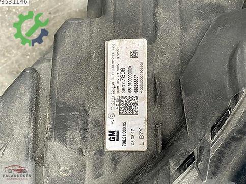 Opel Astra Sağ Ön Far çıkma parça