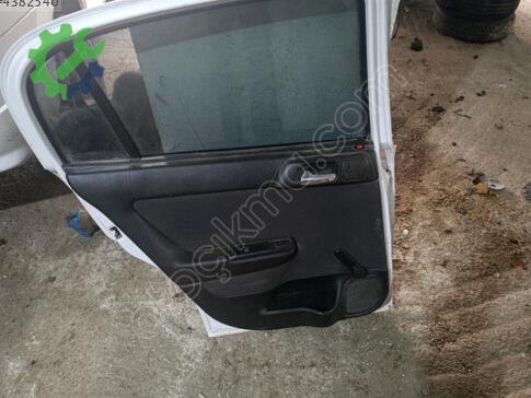 Opel Astra Sol Arka Kapı çıkma parça