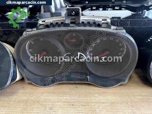 Opel Corsa Gösterge çıkma parça