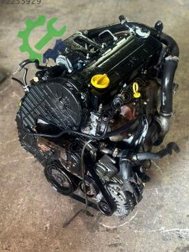 Opel Combo Motor Komple çıkma parça
