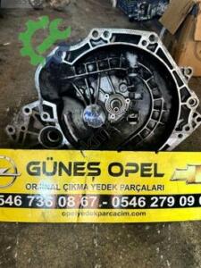 Çıkma Opel Combo Şanzıman Komple F17W355