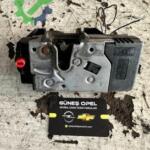 Çıkma Opel Combo Kapı Kilidi 13157757