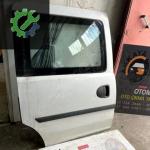 Opel Combo C Sağ Sürgülü Kapı Hatasız Orjinal Çıkma