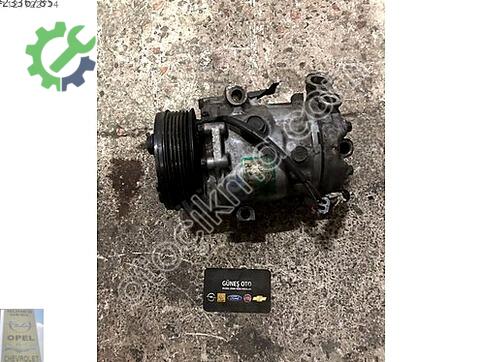 Opel Astra Klima Kompresörü çıkma parça