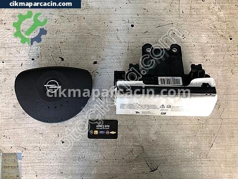 Opel Corsa Airbag çıkma parça