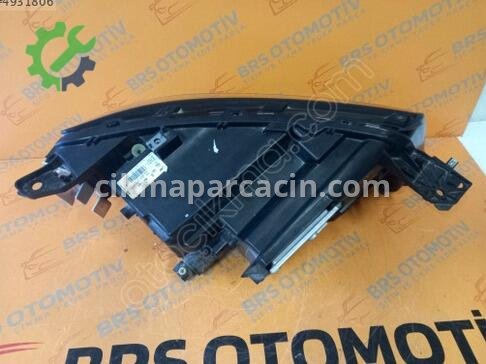 Opel Combo Sol Ön Far çıkma parça