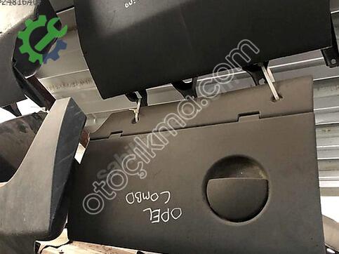 Opel Combo Torpido Kapağı çıkma parça