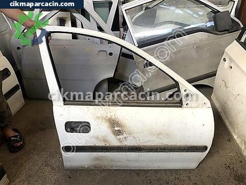 Opel Combo Sağ Ön Kapı çıkma parça