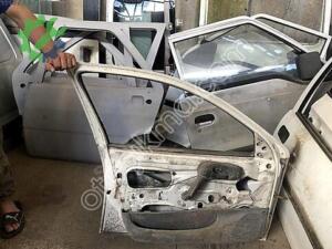 Opel Combo Modeli İçin Sol Ön Kapı Çıkma Parçası