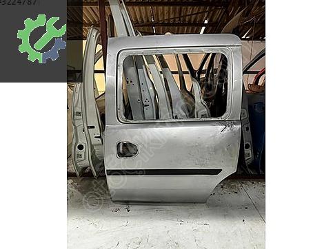 Opel Combo Sol Sürgülü Kapı çıkma parça