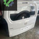Opel conbo bagaj kapağı açılır cam