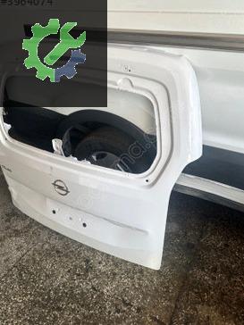 Opel Combo Bagaj Kapağı çıkma parça