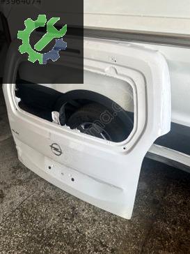 Opel Combo Bagaj Kapağı çıkma parça