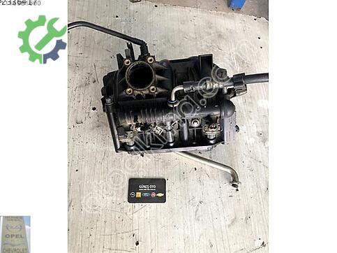 Opel Corsa Emme Manifoldu çıkma parça