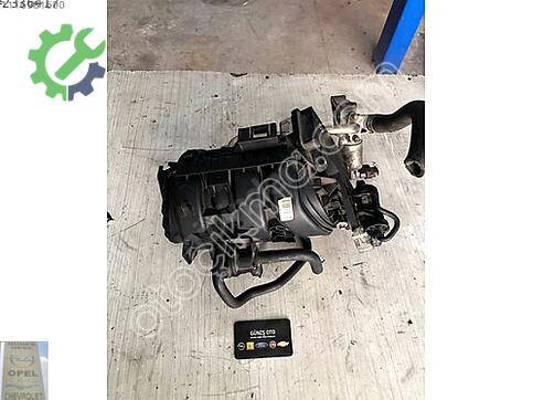 Opel Corsa Emme Manifoldu çıkma parça