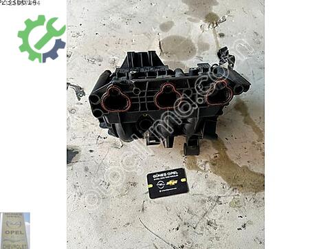 Opel Corsa Emme Manifoldu çıkma parça