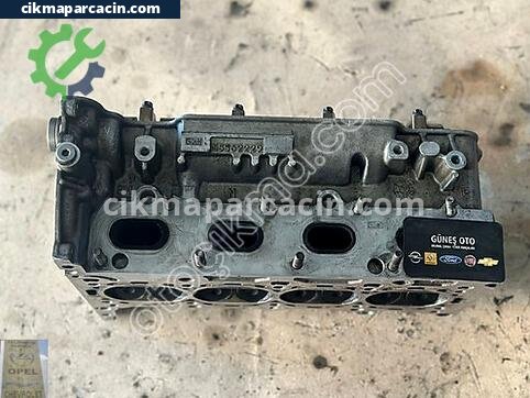 Opel Corsa Silindir Kapağı çıkma parça