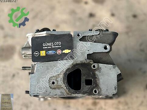 Opel Corsa Silindir Kapağı A12XER çıkma parça