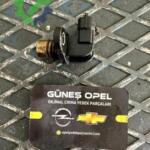 Opel Corsa 2025 – 2025 Çıkma Eksantrik Sensörü 0232103021