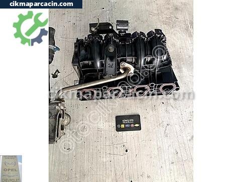 Opel Corsa Emme Manifoldu çıkma parça